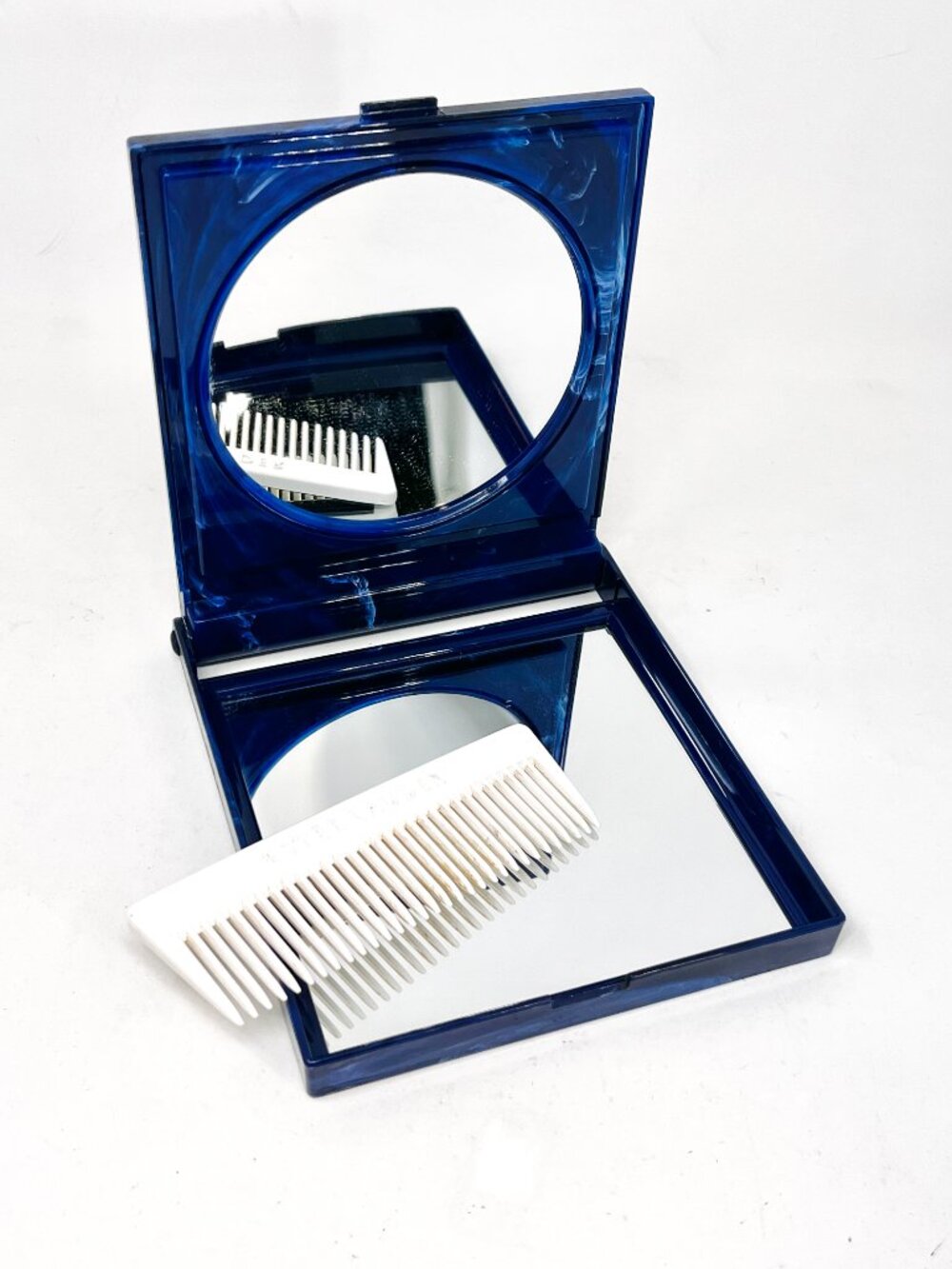 Lot of 2 ~ Vintage Estēe Lauder Comb + Folding Double Mirror Blue Marble